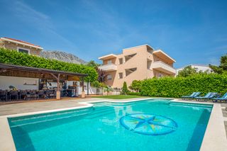 Villa Ina Dalmatia Coast Olivers Travels 01