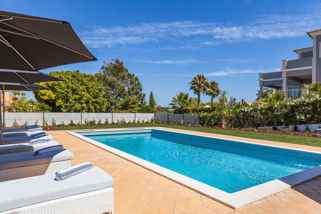 Villa Ormasa Qunita Do Lago Algarve Olivers Travels 2