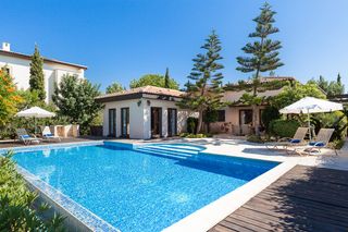 Villa Loukoumi Aphrodite Hills Cyprus Olivers Travels 1