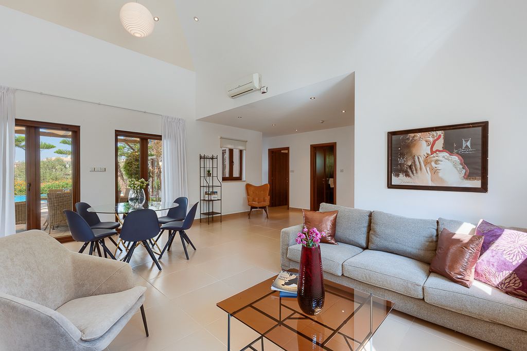 Villa Loukoumi Aphrodite Hills Cyprus Olivers Travels 3