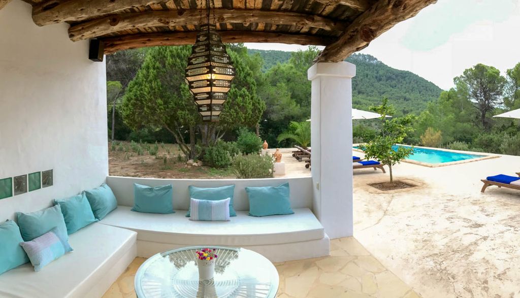 Villa Antilop Ibiza Olivers Travels 4