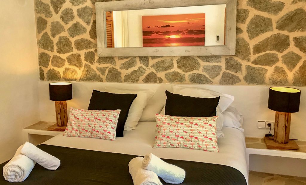 Villa Antilop Ibiza Olivers Travels 5