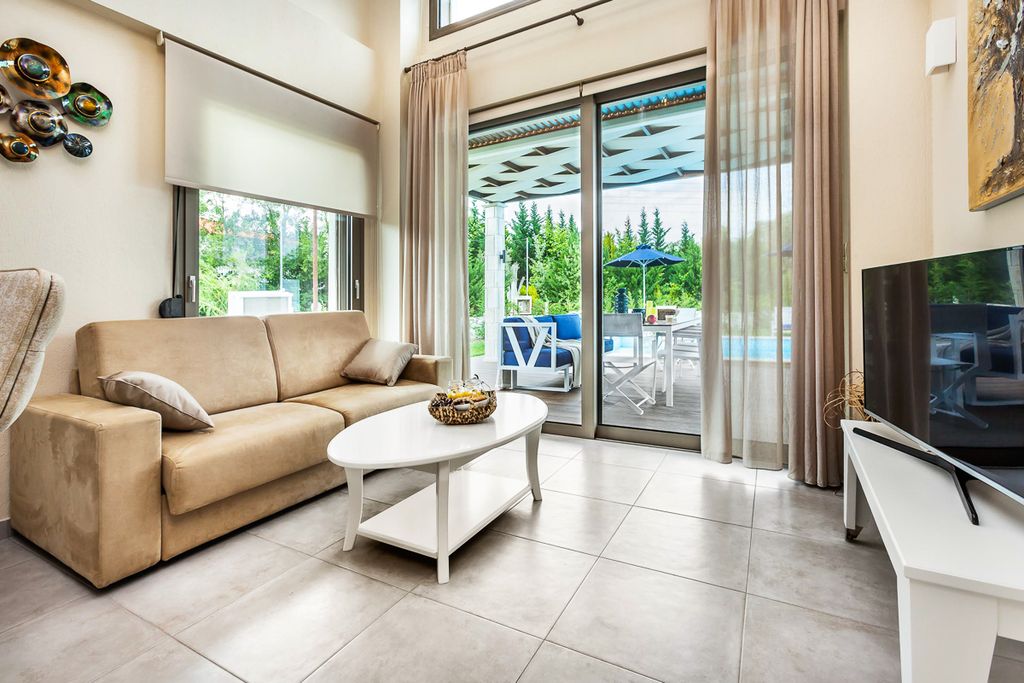 Villa Elpida Halkidiki Olivers Travels 3