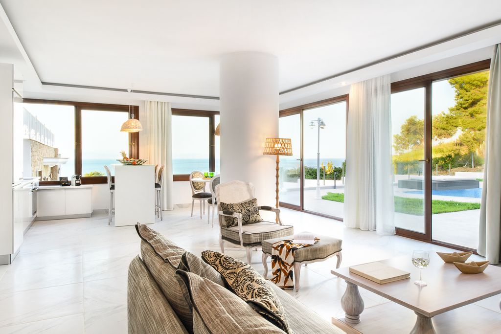 Residence Makrina Halkidiki Olivers Travels 1