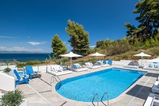 Villas d Oro Halkidiki Olivers Travels 2 02