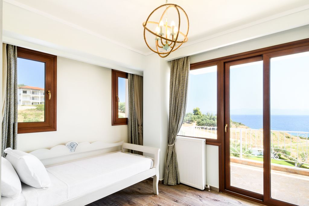 Villa Lamperos Halkidiki Olivers Travels 2
