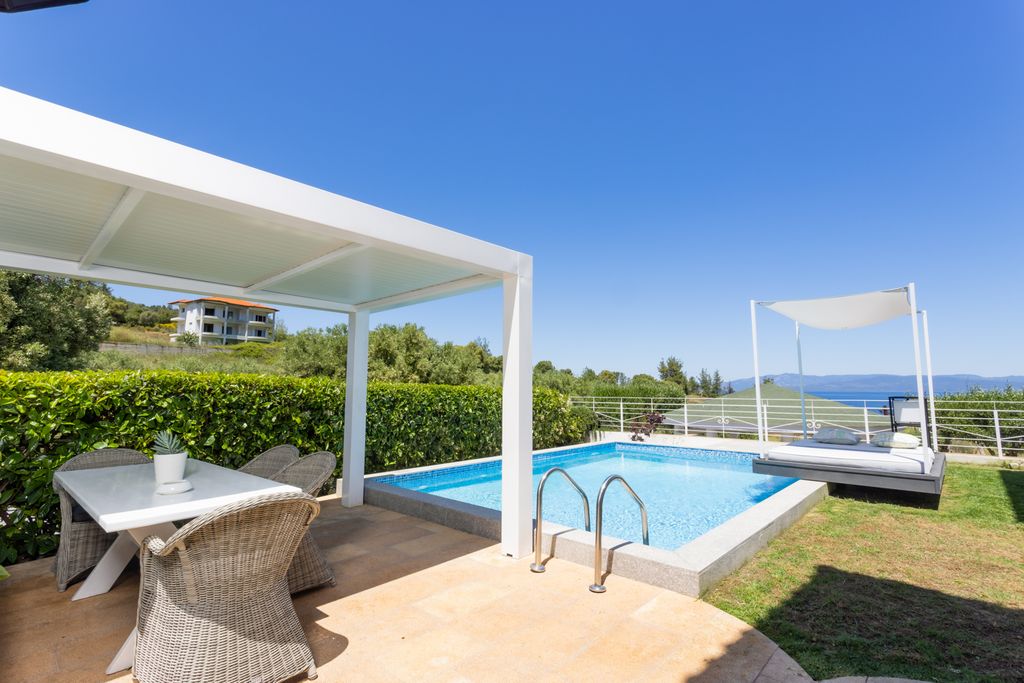 Villa Lamperos Halkidiki OliversTravels 2
