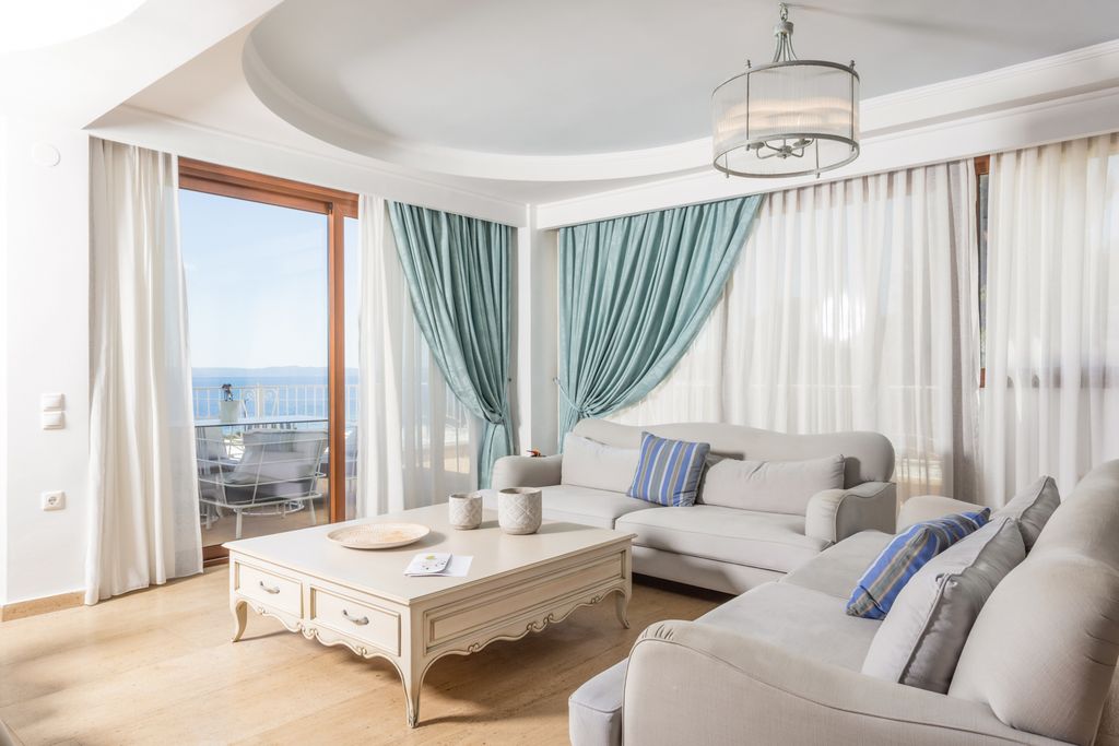 Villa Lamperos Halkidiki OliversTravels 4