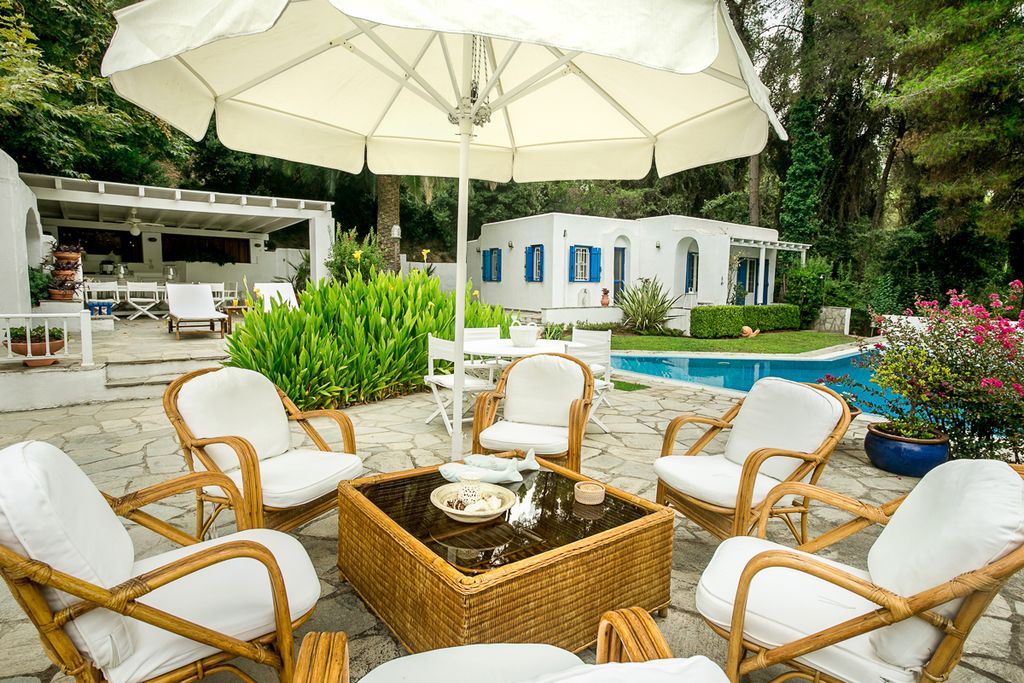 Villa Aploma Halkidiki Olivers Travels 2