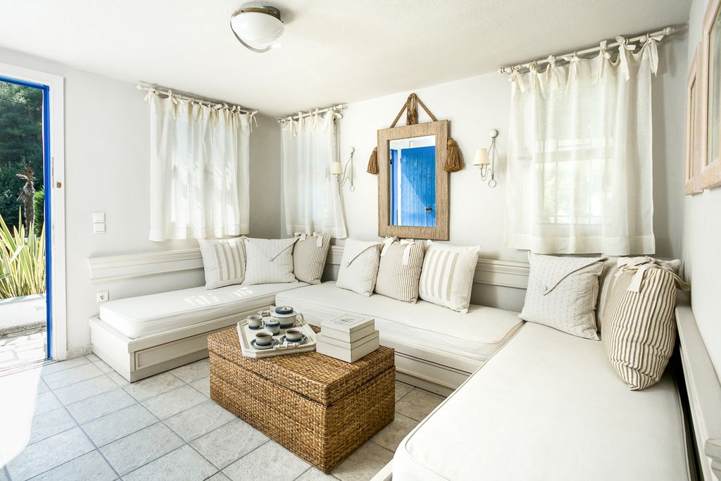 Villa Aploma Halkidiki Olivers Travels 3