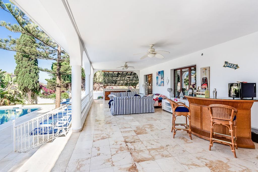 Villa Torrox Costa Del Sol Olivers Travels 2