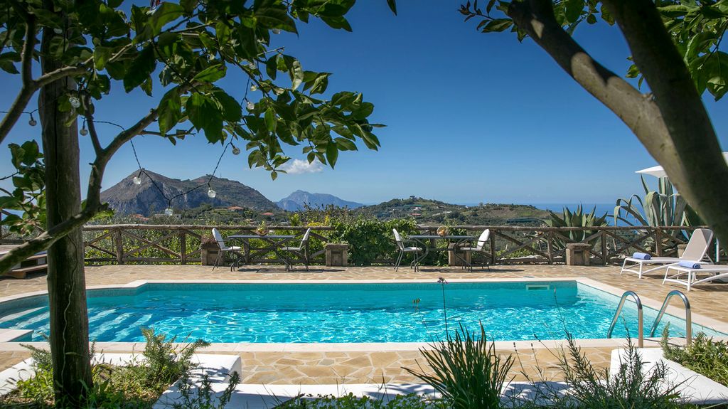 Casa Leandro Sorrento Olivers Travels 5