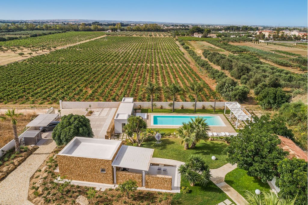 Villa Ortesi Sicily Olivers Travels 01