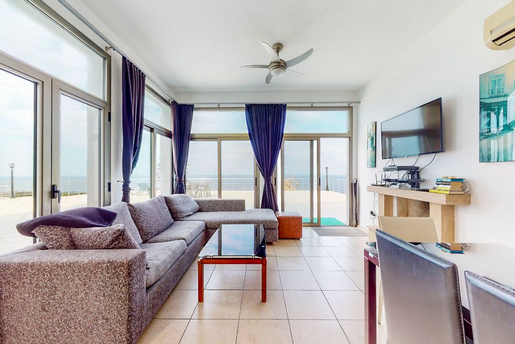 Villa Kuris Northern Cyprus Olivers Travels3