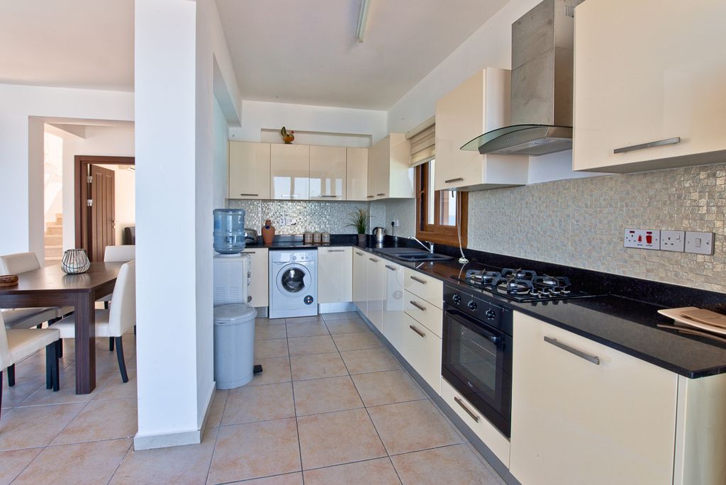 Villa Akaki Northern Cyprus Olivers Travels 5