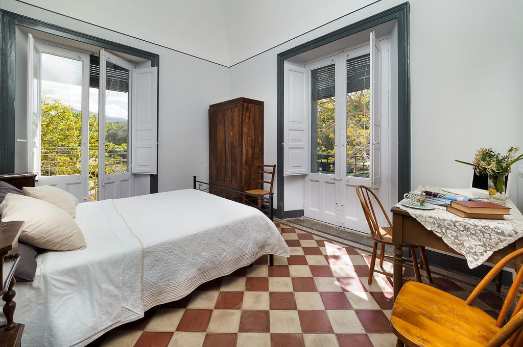 Marsalese Nocelle Sicily Olivers Travels 4
