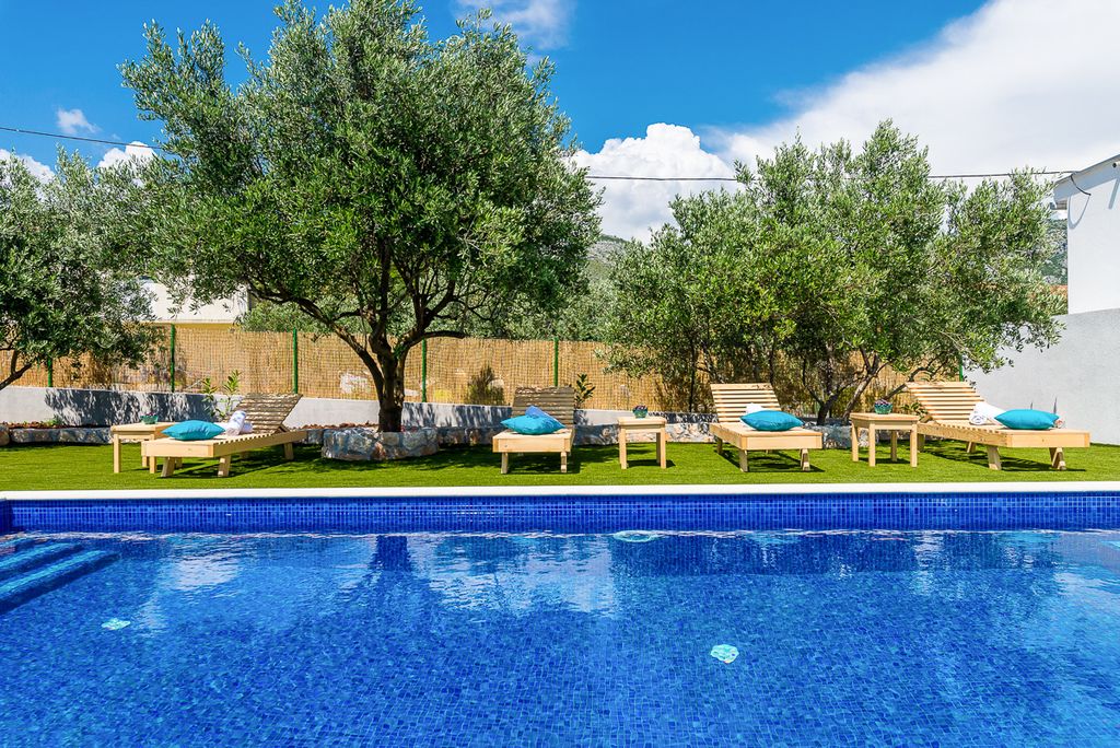 Villa Adona Dubrovnik Olivers Travels 2