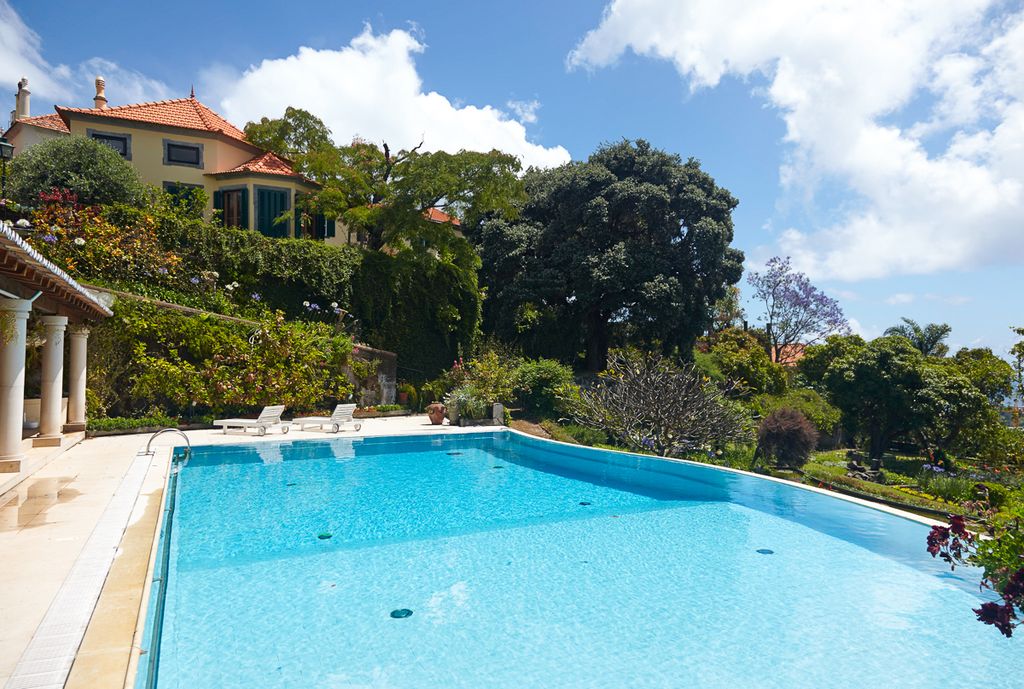 Villa Quinta Santa Luzia Funchal Olivers Travel1