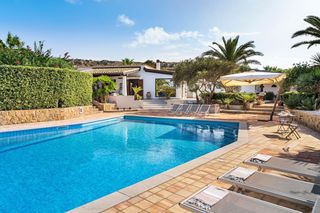 Camilla Canna Sicily Olivers Travels1