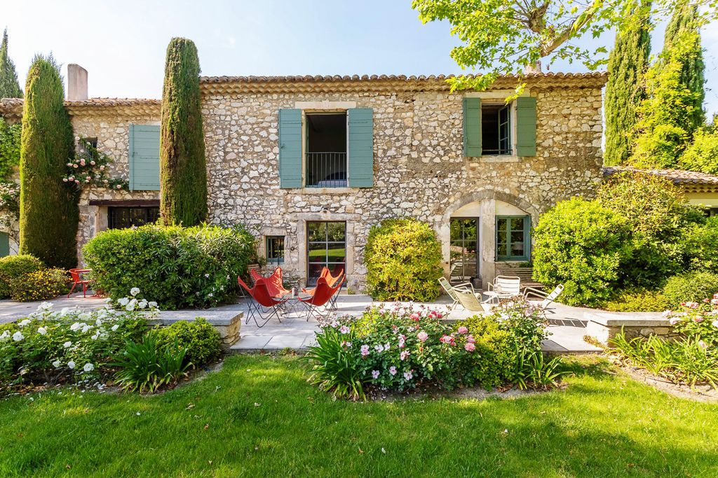 Douceur Estivale Provence Alps Olivers Travels 2