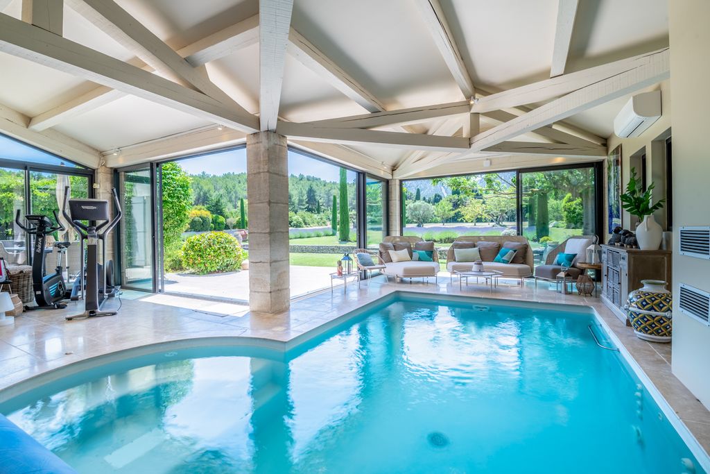 Maison Des Fees Provence Olivers Travels 05