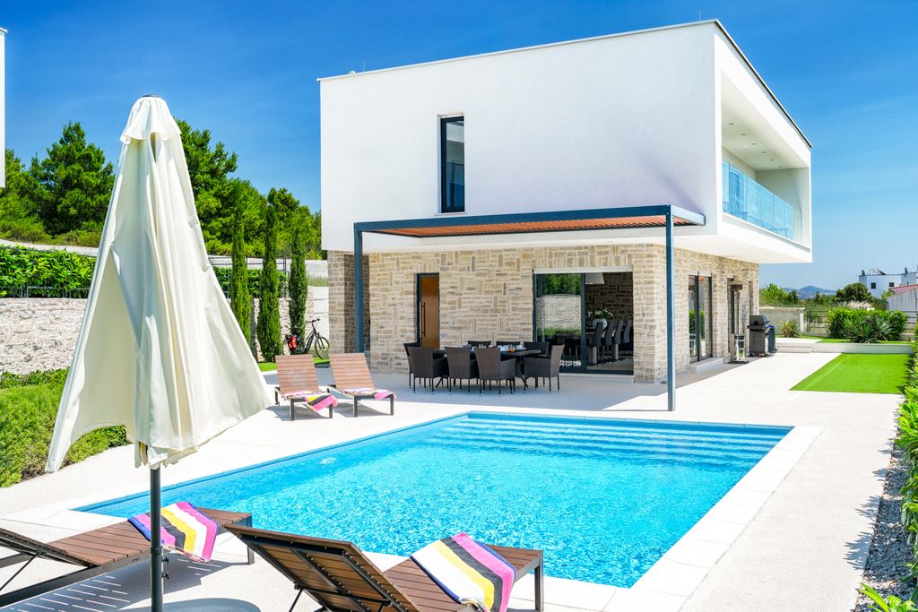 Villa Caprice Dalmatia Coast Croatia OliversTravels 1