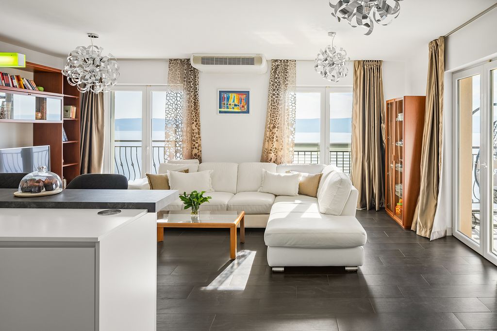 Villa Hilda Dalmatia Coast Olivers Travels 03