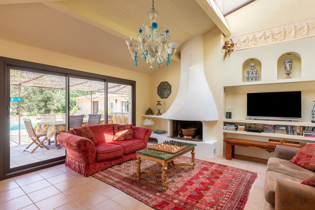 Villa Carreaux Bleus Languedoc Fr Olivers Travel 3