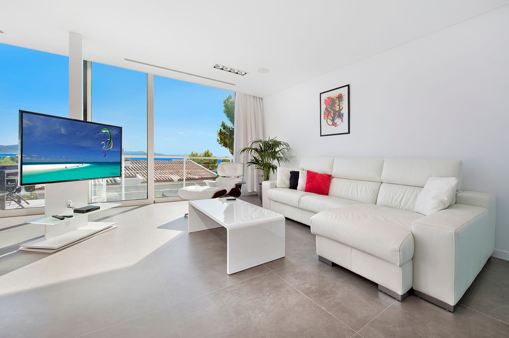 Alcudia 4 Mallorca Olivers Travels 3