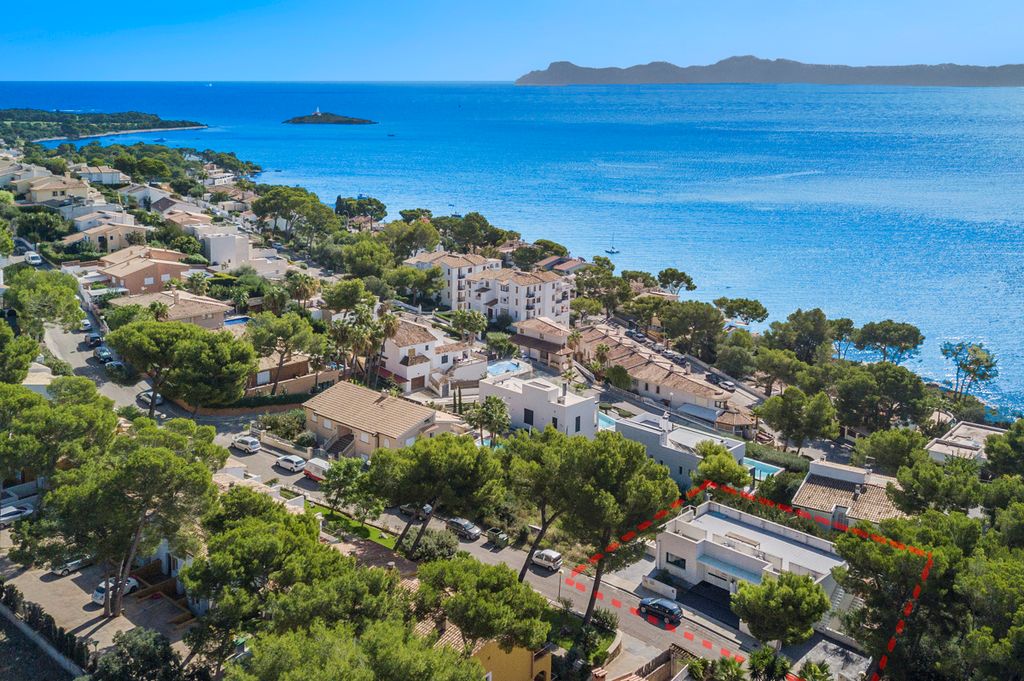 Alcudia 4 Mallorca Olivers Travels 2