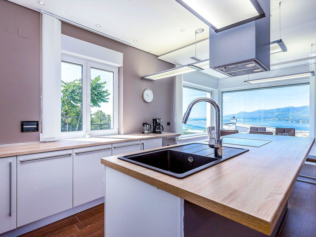 Villa Benke Kvarner Olivers Travels 4