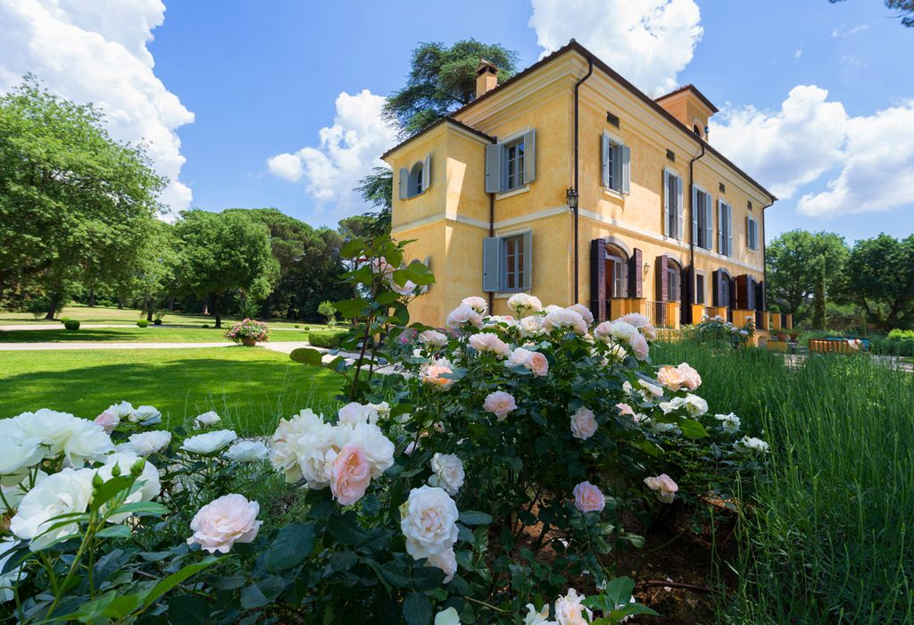 Dimora Di Vico Lazio Italy OliversTravels 3