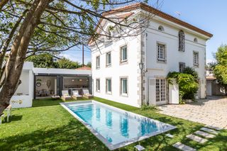 Maison des Vagues Biarritz Olivers Travels 1