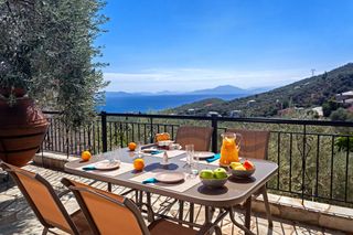 Villa Lolcus Pelion Olivers Travel 1