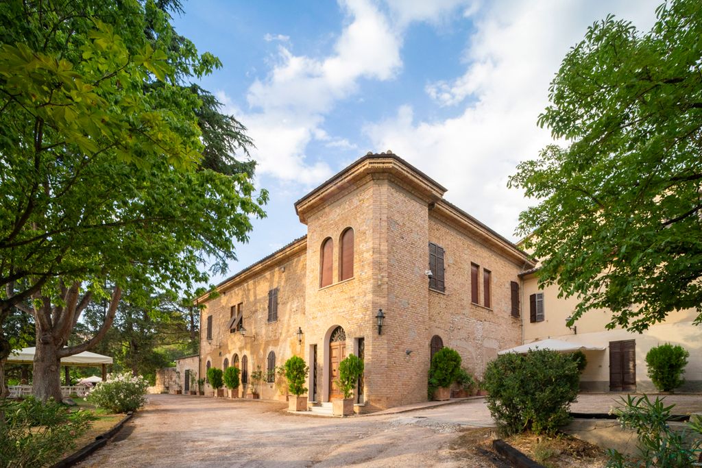 Villa Romeo Umbria Olivers Travls 2