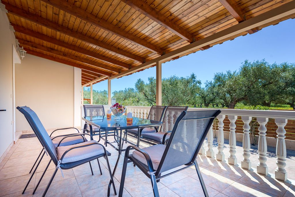 Villa Agrilia Zakynthos Olivers Travels 5
