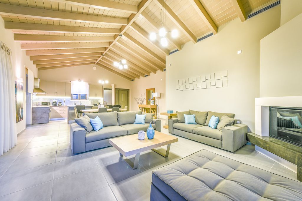 Villa Keri Zakynthos Olivers Travels 3