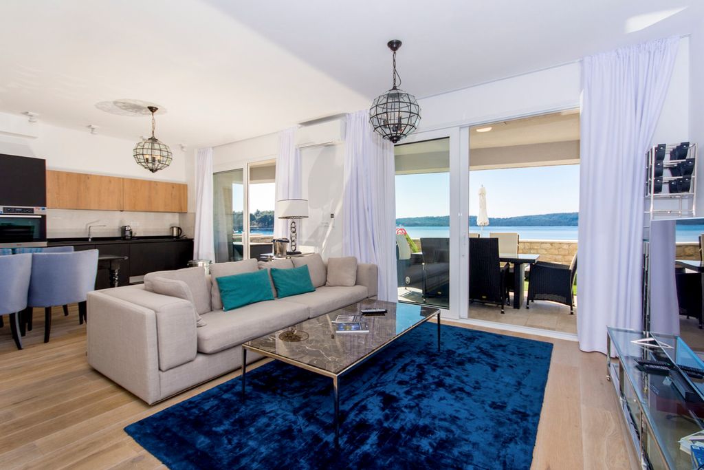Villa Validis I Dalmatia Olivers Travels 3