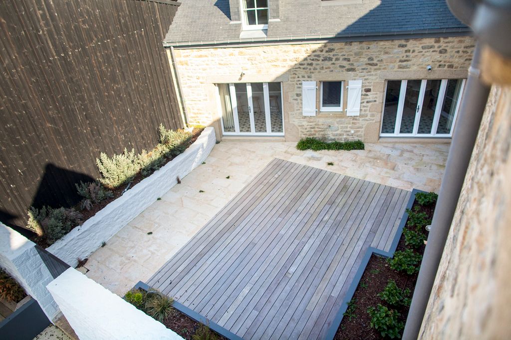 Maison du Pecheur Brittany Olivers Travels 5