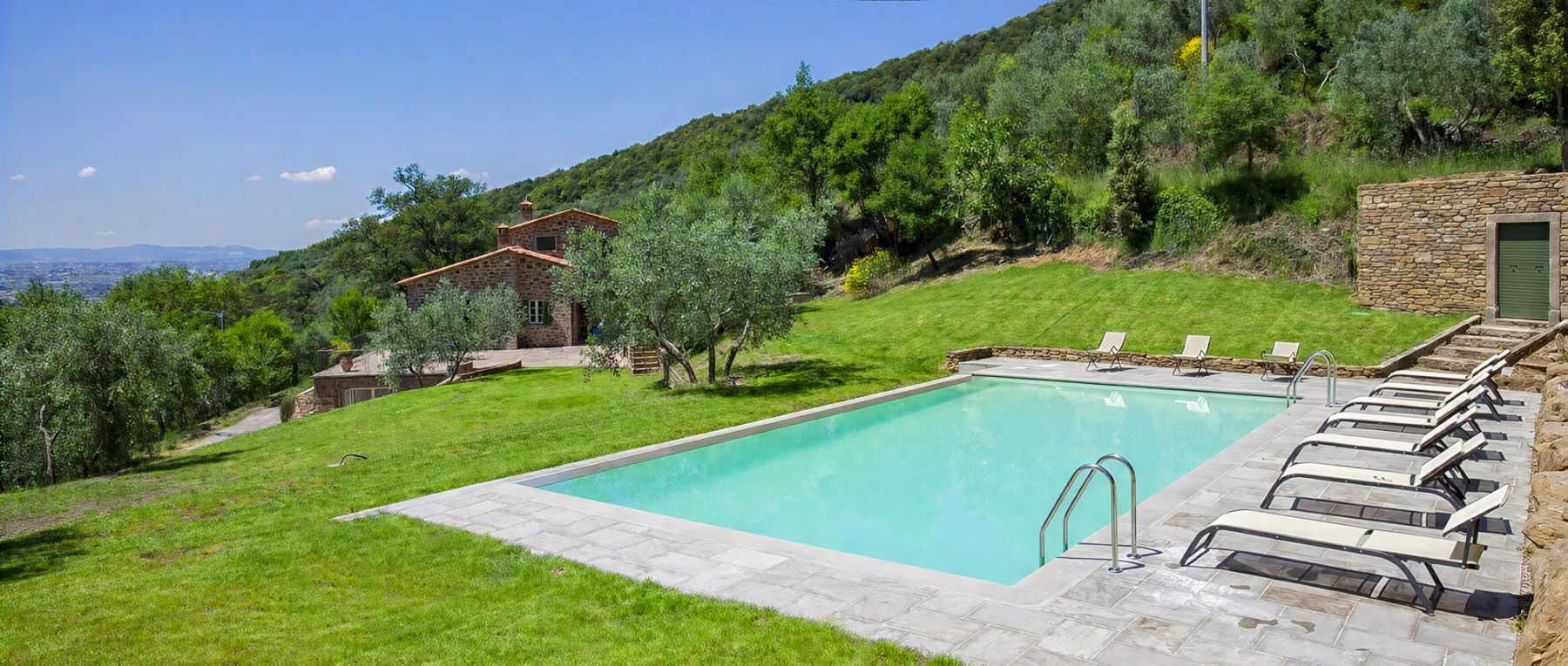 001 olivetani central italy olivers travels desktop center