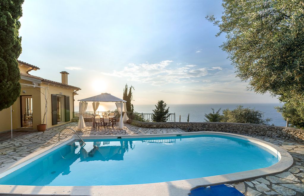 Villa Demos Lefkas Olivers Travels 1