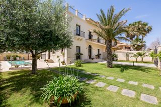 Palazzo Carolina Sicily Olivers Travels 1