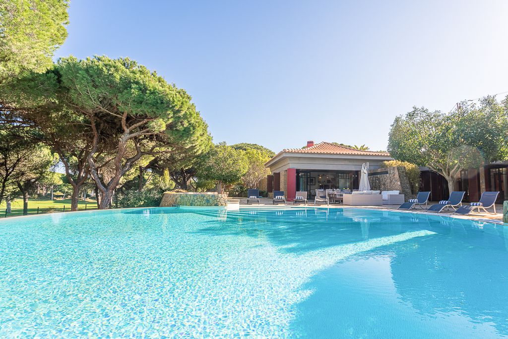 Casa Ade Vilamoura Olivers Travels 1