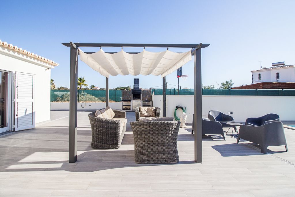 Casa Soare Carvoeiro Olivers Travels 5