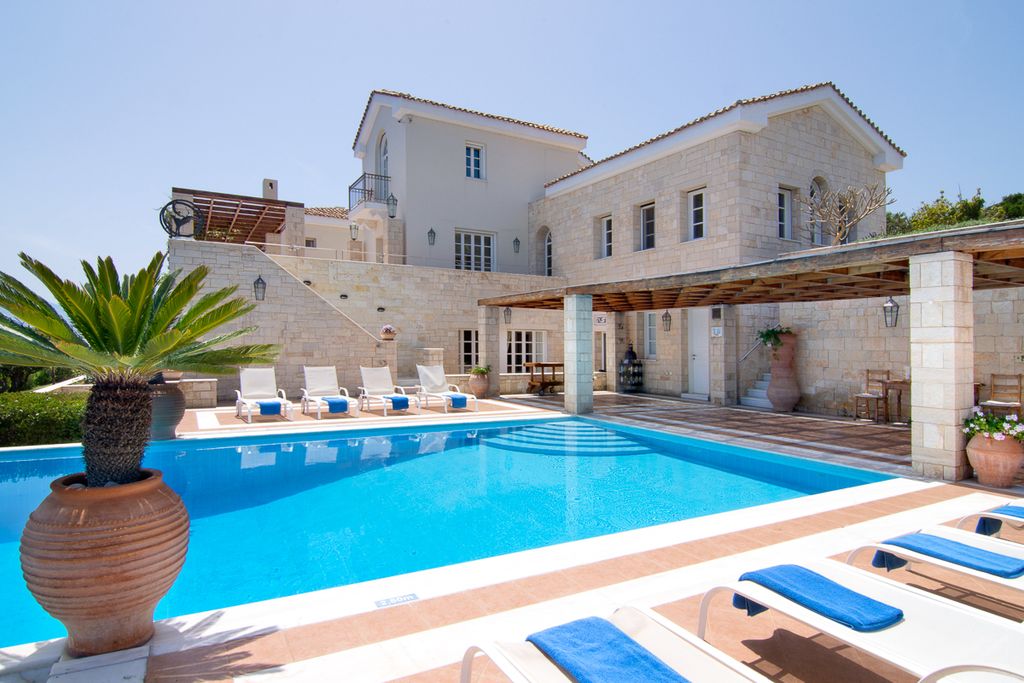 Exi Estate Crete Olivers Travel 2