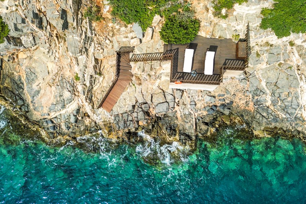 Exi Estate Crete Olivers Travel 3