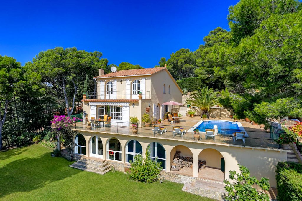 Villa Pals Costa Brava Olivers Travels 1