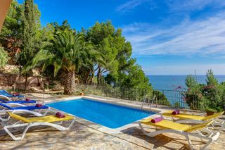 Villa Bisbe Costa Brava Olivers Travels 1