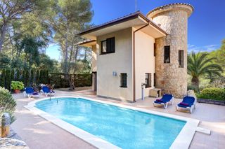 Villa Blava Costa Brava Olivers Travels 1