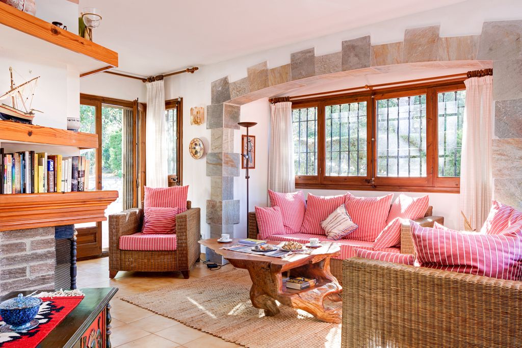 Villa Blava Costa Brava Olivers Travels 3